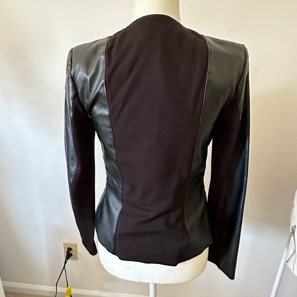 Jacket - Picture 4 of 6